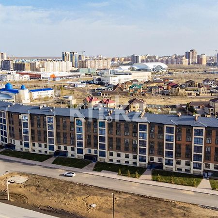Двух Комнатная Квартира Люкс Karagandy Esterno foto